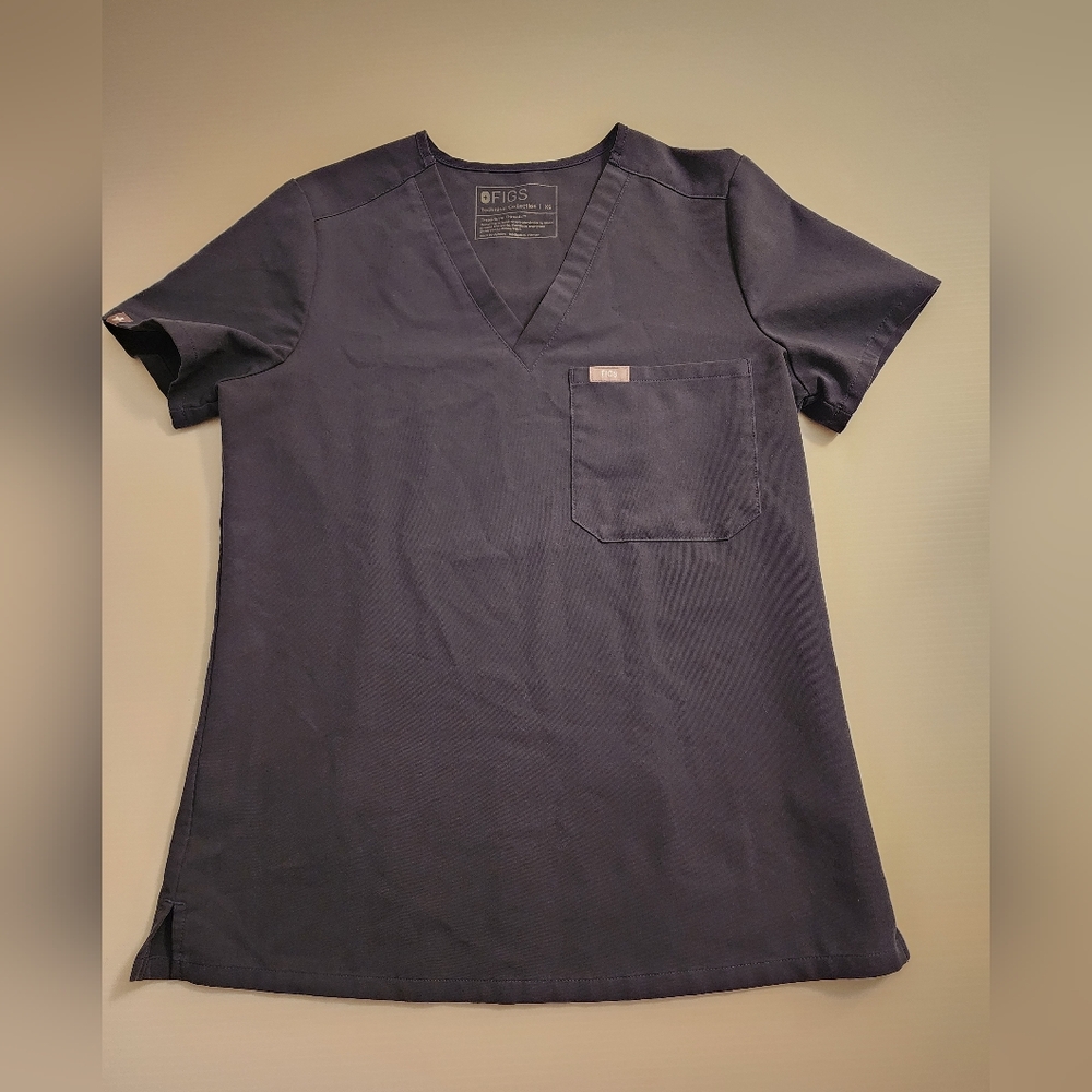 Figs Women's XS Night Sky Catarina Scrub Top GUC